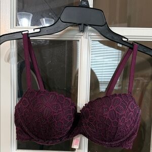 VS PINK Burgundy Convertible Lace Bra Size 36C
